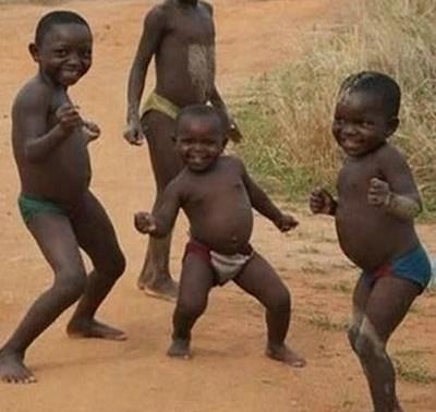 Template meme AFRICAN KIDS DANCING