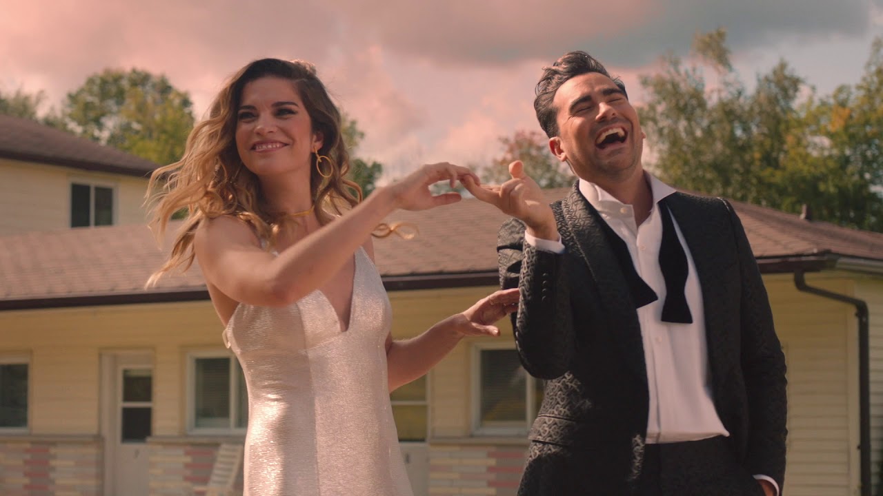 Template meme Alexis & David Happy, Schitt's Creek