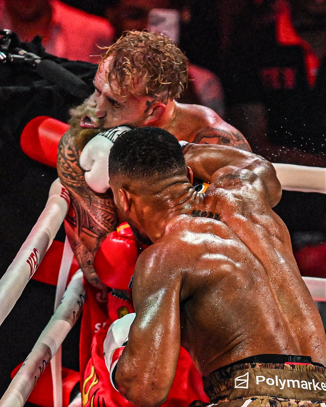 Template meme Anthony Joshua and Jake Paul
