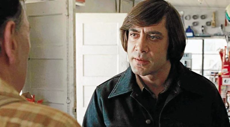 Template meme Anton Chigurh coin toss