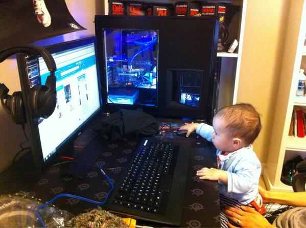 Template meme Baby's first gaming PC