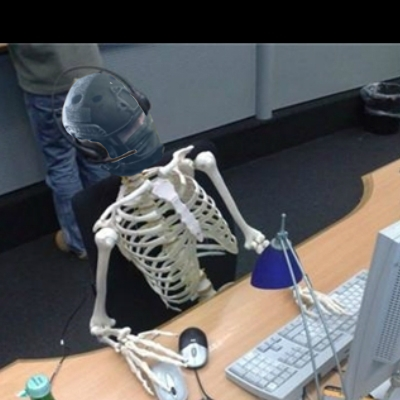 Plantilla de meme Battlefield 2042 Waiting skeleton