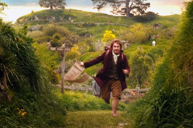 Plantilla de meme bilbo leaves the shire