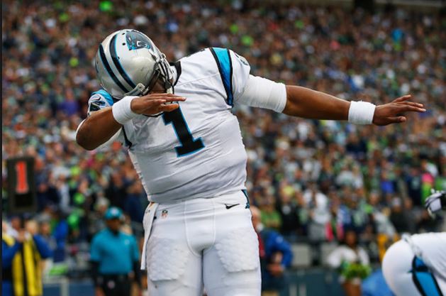 Plantilla de meme Cam Newton Dab
