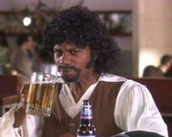 Plantilla de meme Chappelle Samuel Jackson Beer