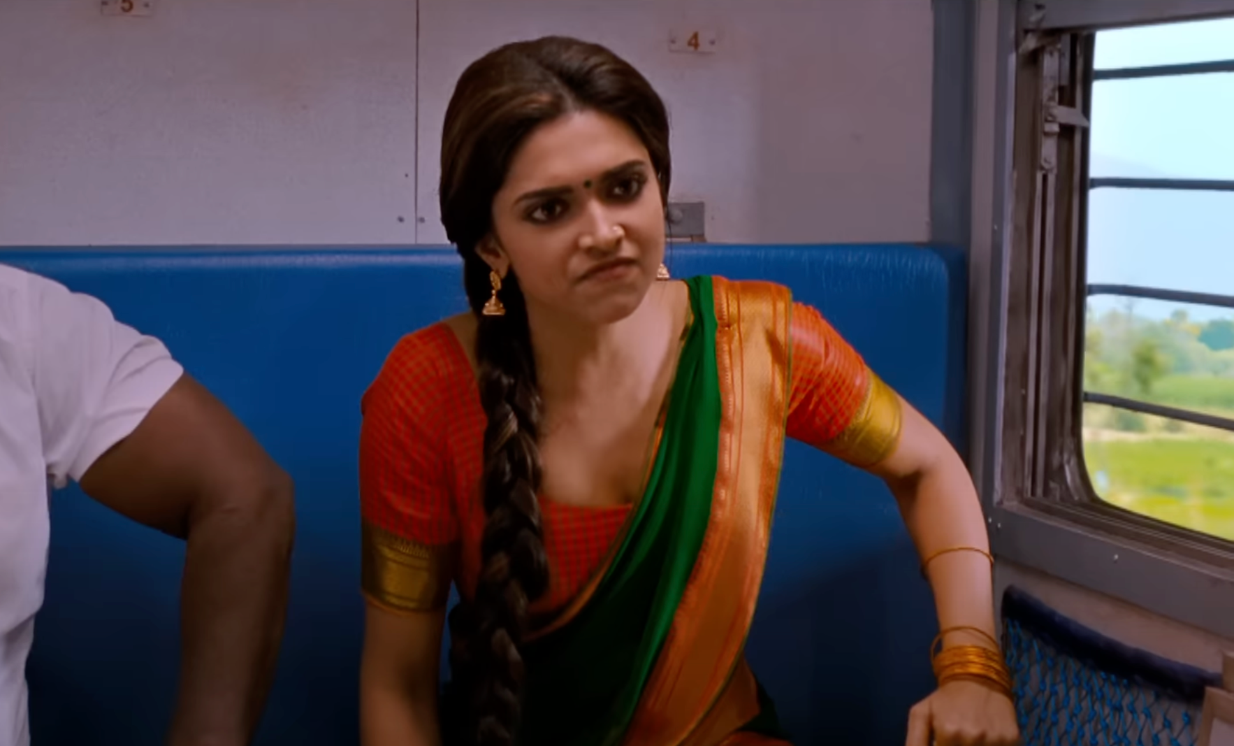 Plantilla de meme Chennai Express