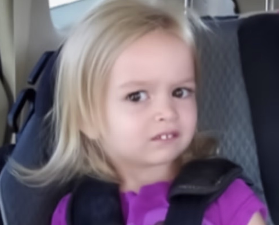 Plantilla de meme chloe side eye