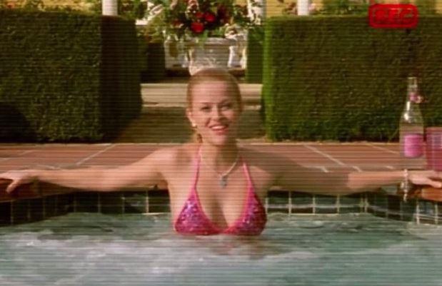 Template meme Elle Woods Entrance Video