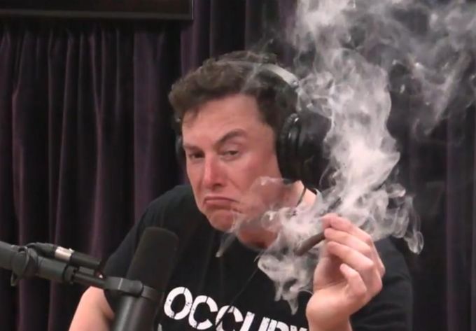 Template meme Elon Musk Smoking Weed