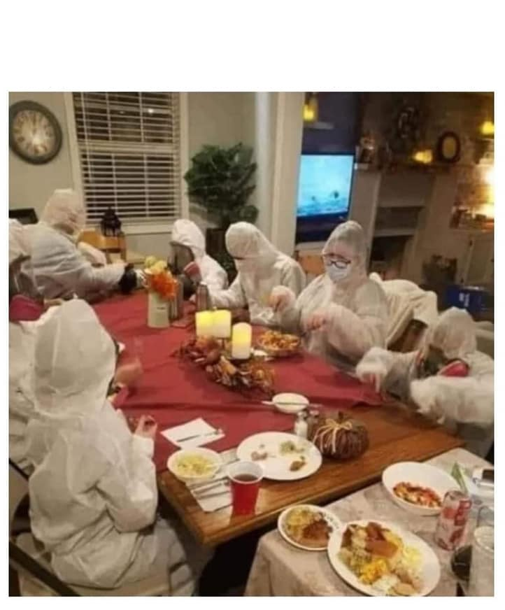 Template meme Family around table with masks