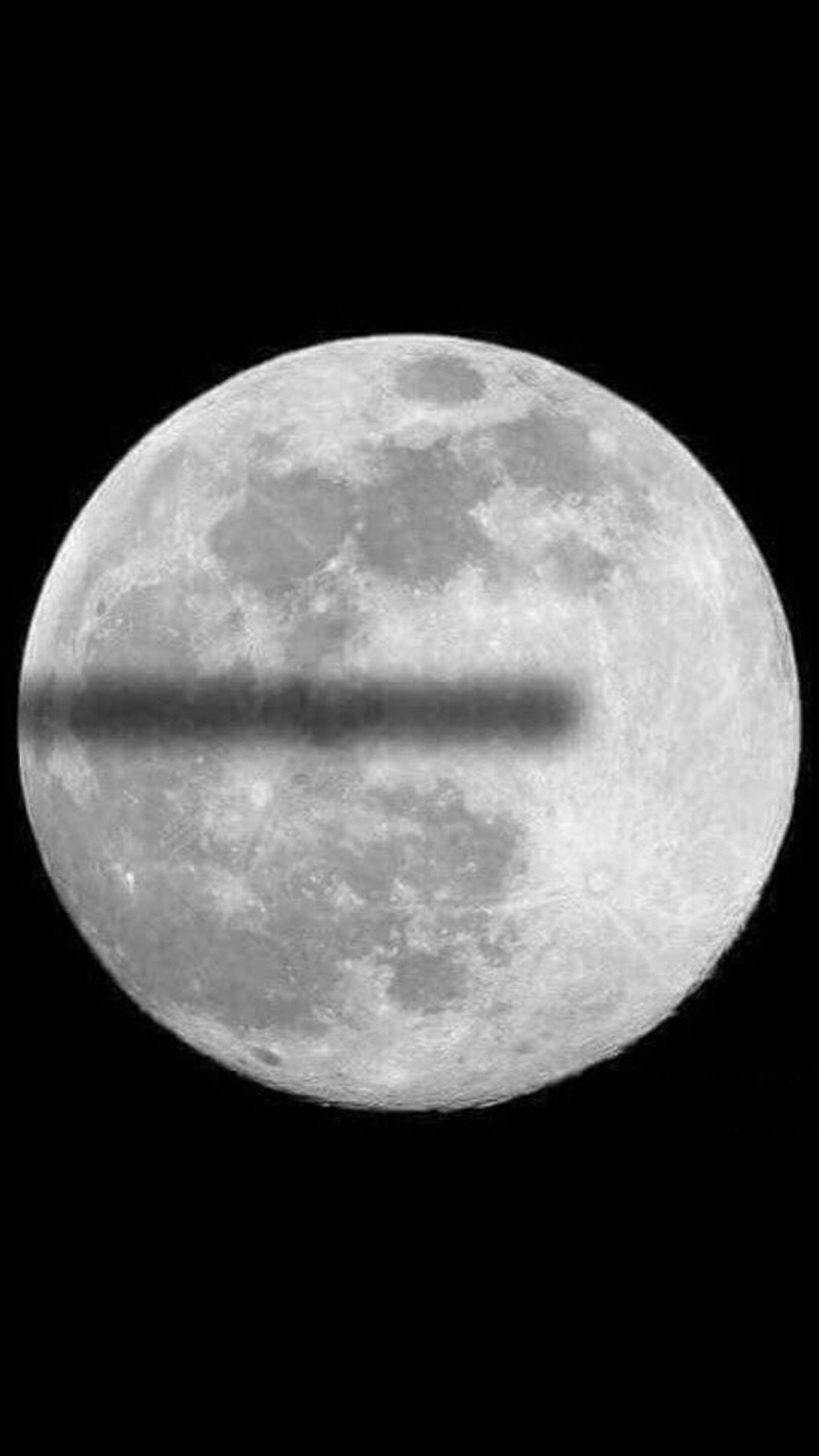 Plantilla de meme Flat earth solar eclipse moon