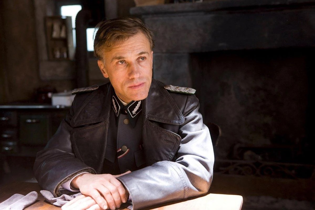 Template meme Hans Landa hiding enemies of the state