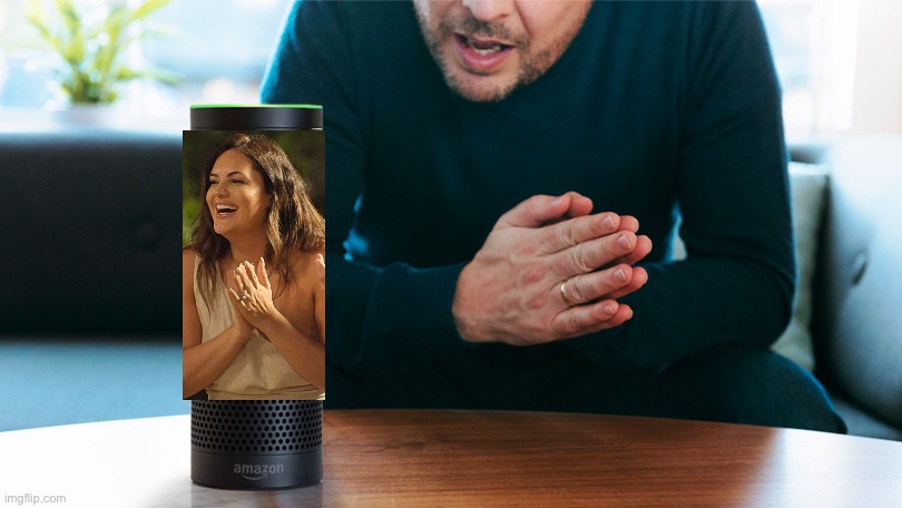 Template meme Hey Alexa, love is blind