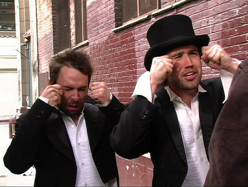 Plantilla de meme It's Always Sunny Crying