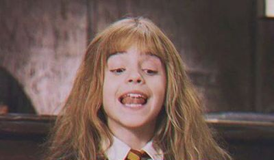 Plantilla de meme It's leviosa not leviosaa