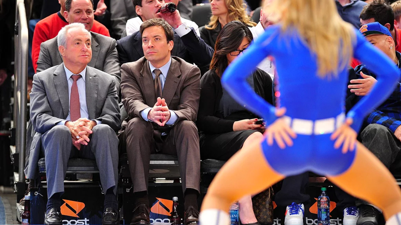 Template meme Jimmy Fallon ignores cheerleader