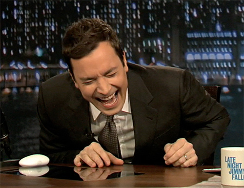 Plantilla de meme Jimmy Fallon laugh