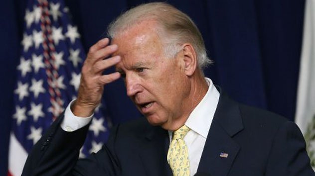 Plantilla de meme Joe Biden worries