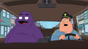 Plantilla de meme Joe Driving Grimace Meme Template