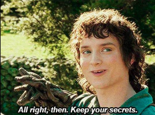 Plantilla de meme Keep your secrets