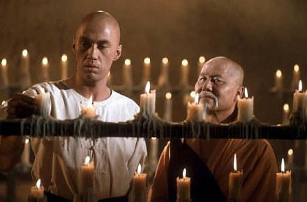 Plantilla de meme kung fu grasshopper