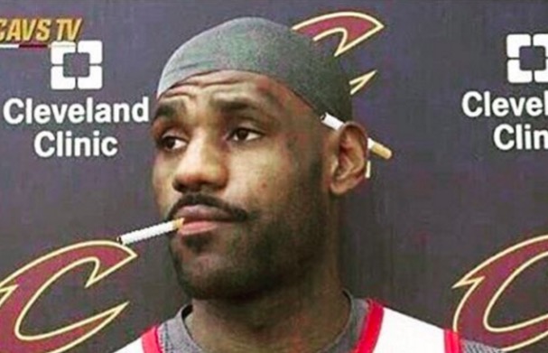 Plantilla de meme Lebron cigarette