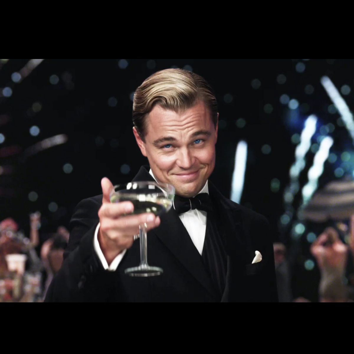 Plantilla de meme Leonardo DiCaprio Toast