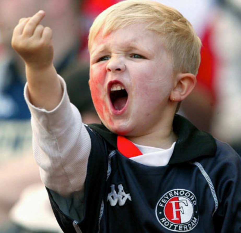 Template meme Little boy flipping the bird