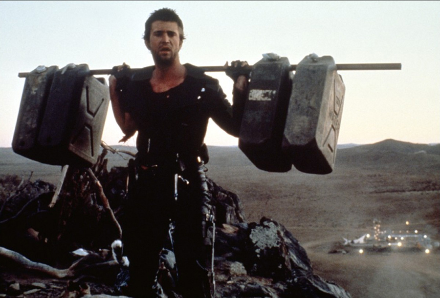 Plantilla de meme Mad Max Gasoline