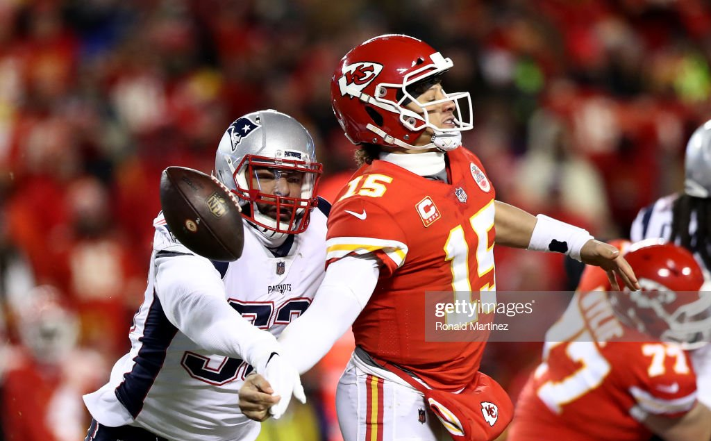 Template meme Mahomes fumble