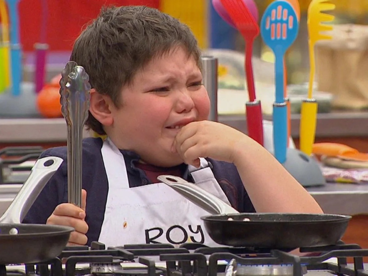 Plantilla de meme Masterchef crying boy