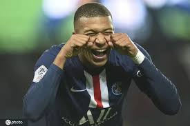 Plantilla de meme Mbappe Crying Meme