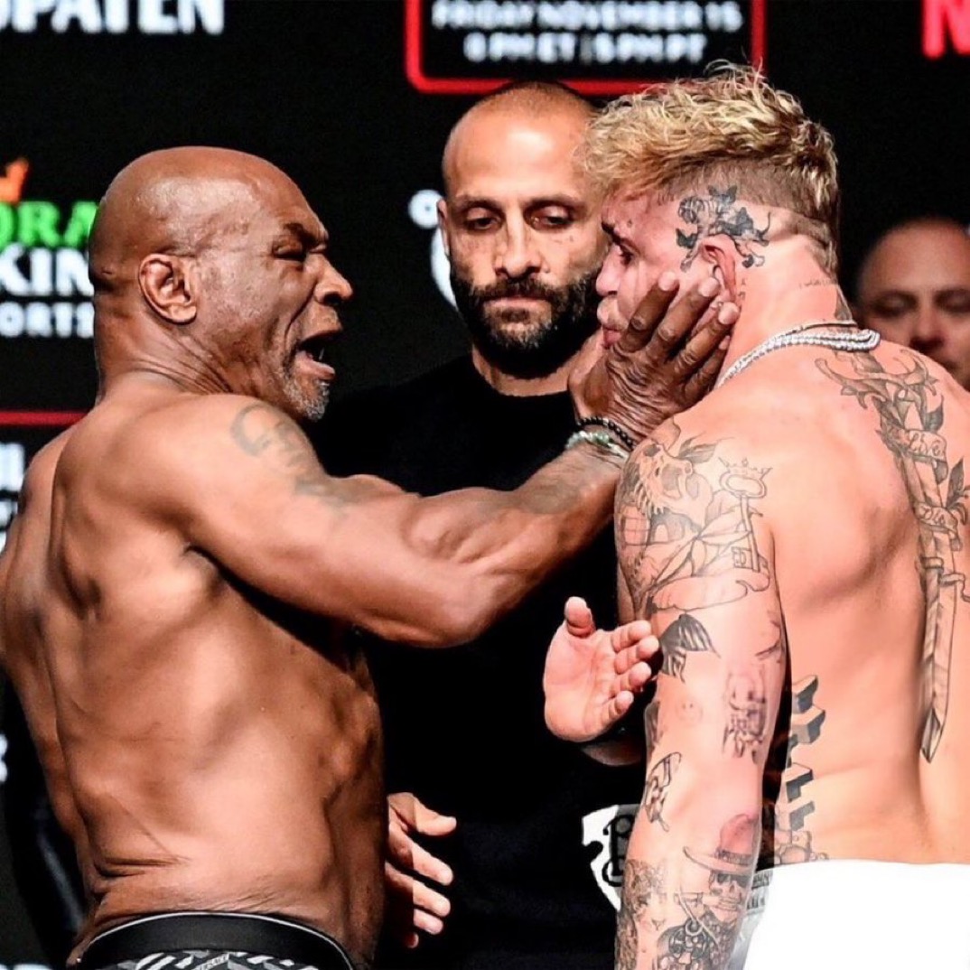 Plantilla de meme Mike Tyson Slaps Jake Paul