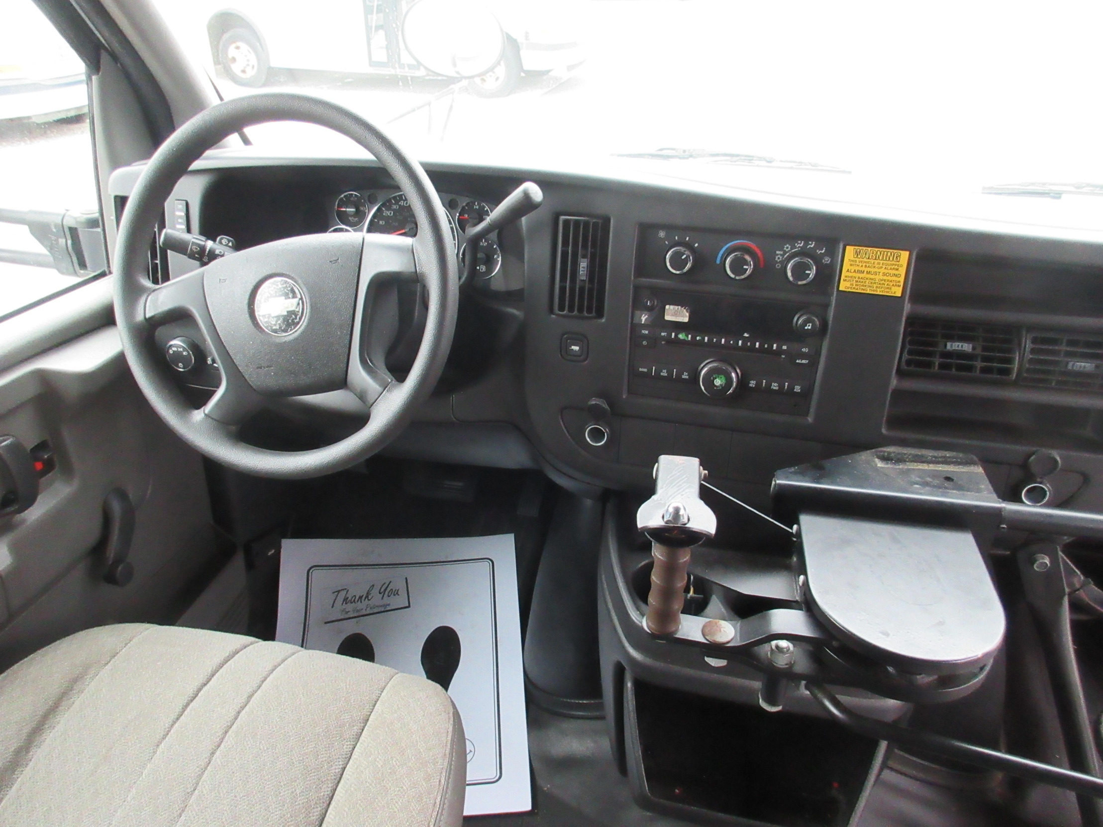 Plantilla de meme Minotaur Bus Driver's Seat