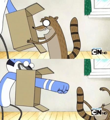 Plantilla de meme Mordecai Punches Rigby Through a Box