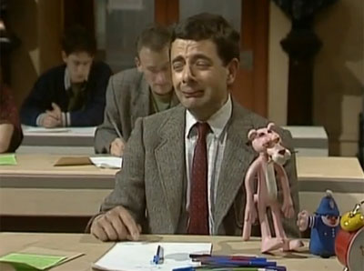 Plantilla de meme Mr Bean during exam