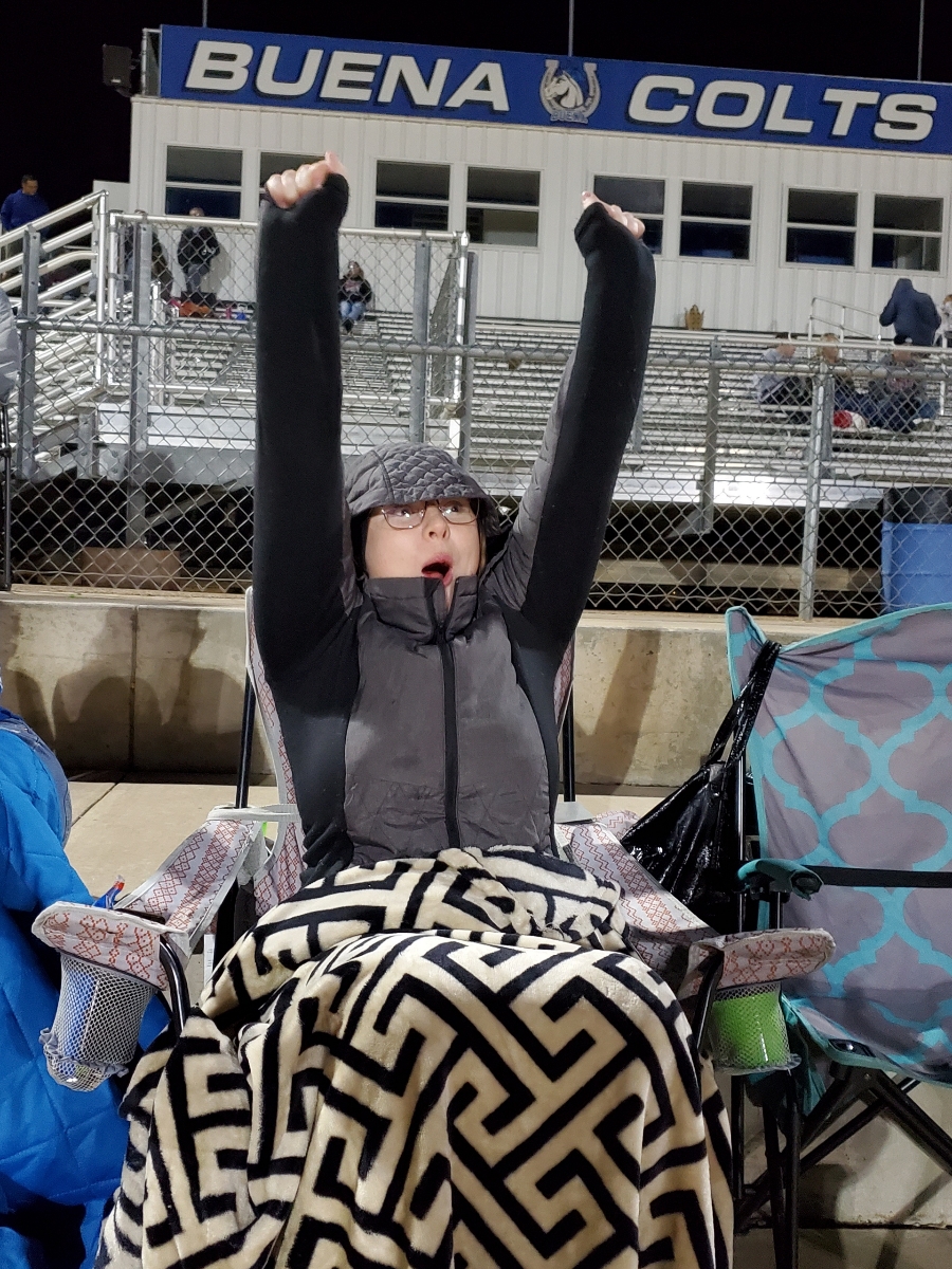 Template meme "My Son Plays Soccer" Mom