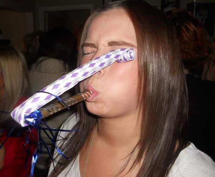 Plantilla de meme Party blower fail