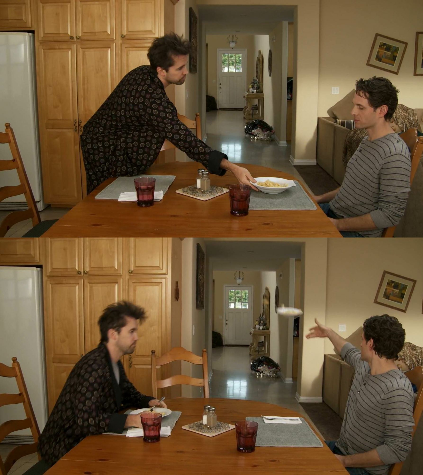Plantilla de meme Plate toss