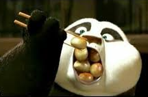 Plantilla de meme Po eating dumplings