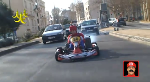 Plantilla de meme Pokemon Go Mario Cart
