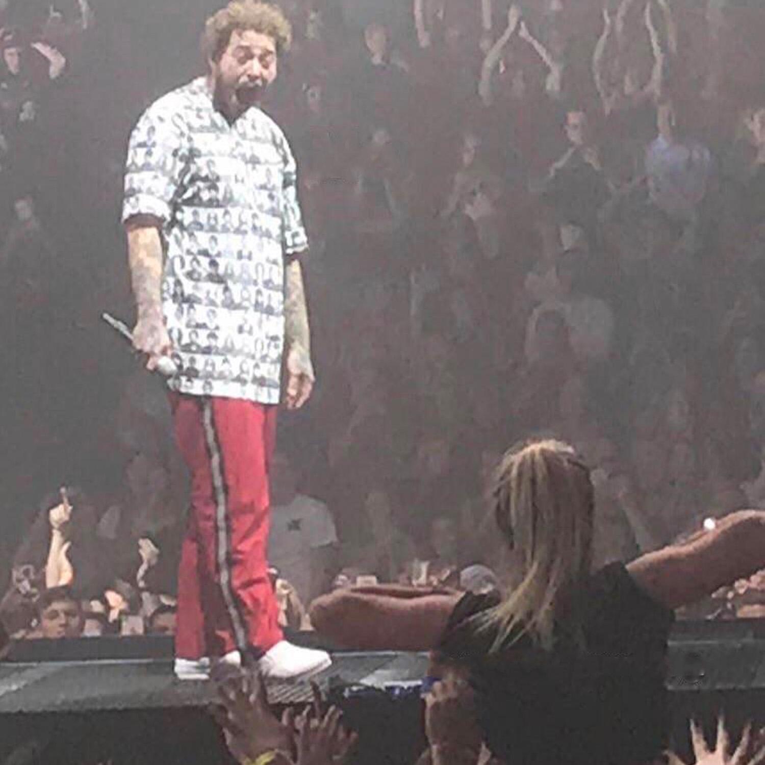 Plantilla de meme Post Malone happy