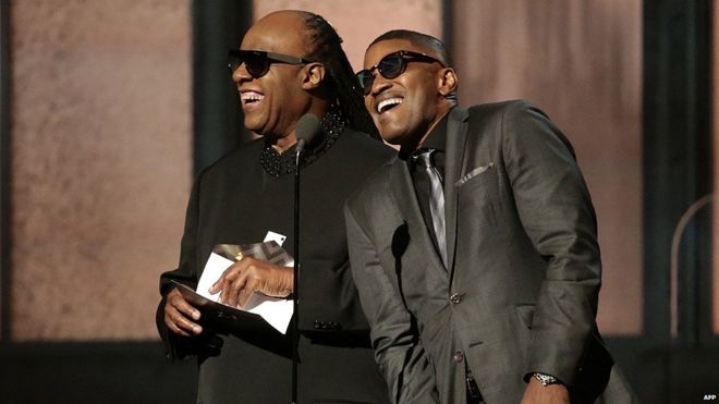 Plantilla de meme Ray Charles & Stevie Wonder