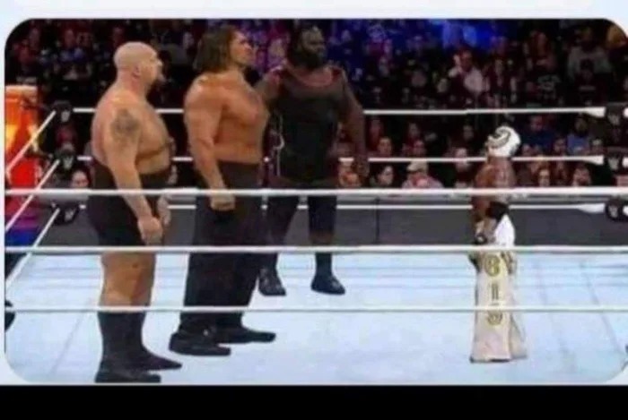 Template meme rey mysterio vs 3 giants