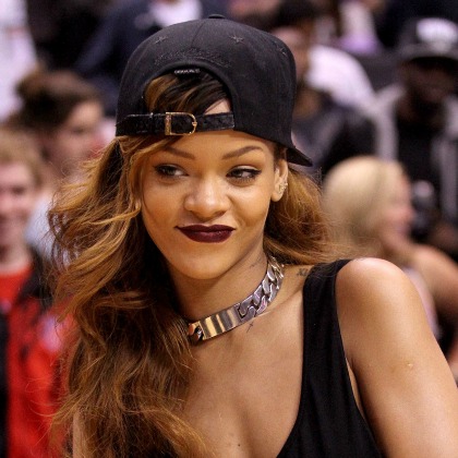 Template meme rihanna-smirk-smile