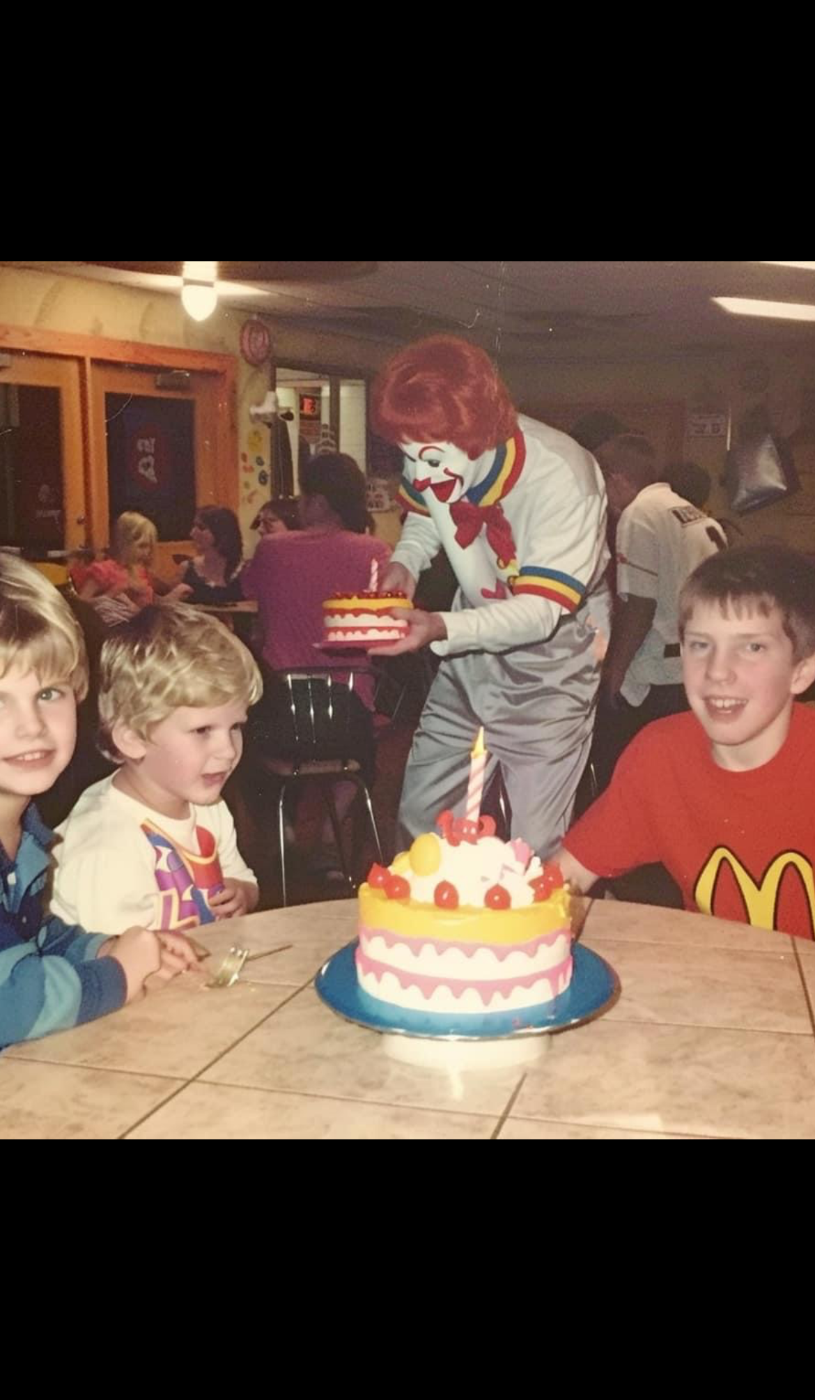 Plantilla de meme RonaldMcDonald