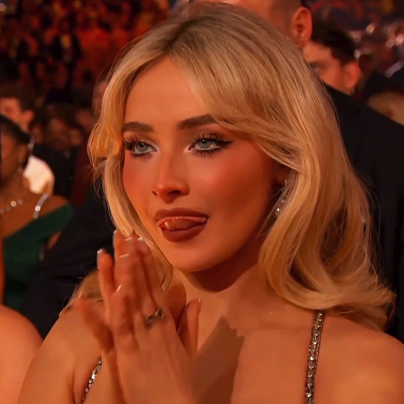 Plantilla de meme Sabrina Carpenter Grammys
