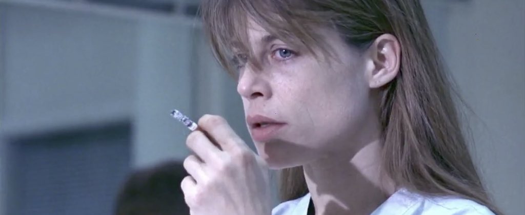 Template meme Sarah Connor smoking