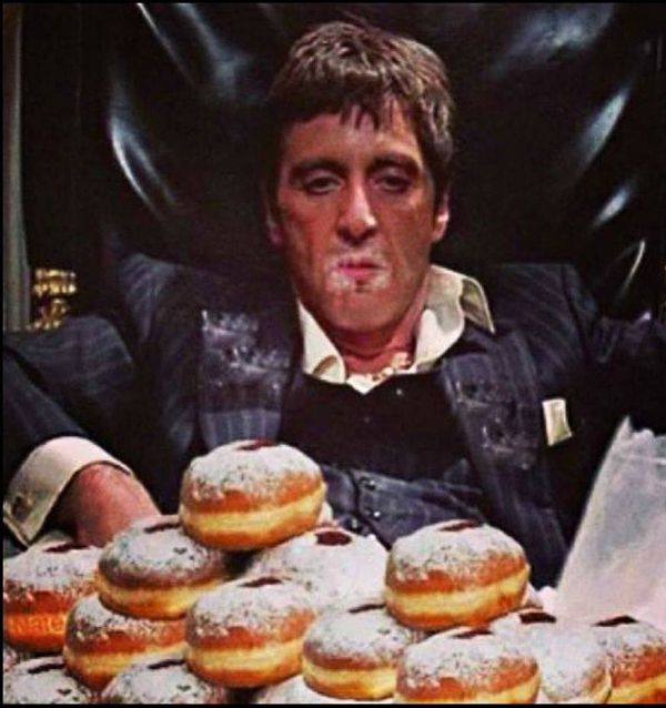 Plantilla de meme Scarface Donut