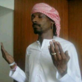 Template meme Snoop Dogg Pray